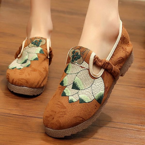 Women Retro Flower Pattern Slip On Cloth Flat Shoes
